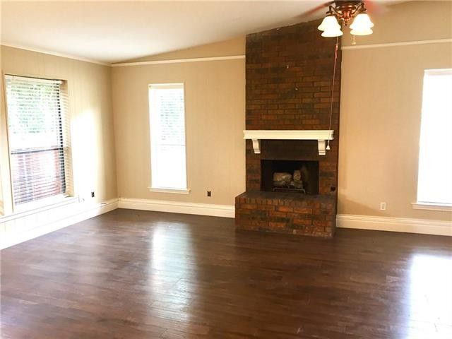 Duplex Cash Flow Opportunity in Mesquite